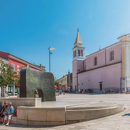 Beautiful In Tar * Porec